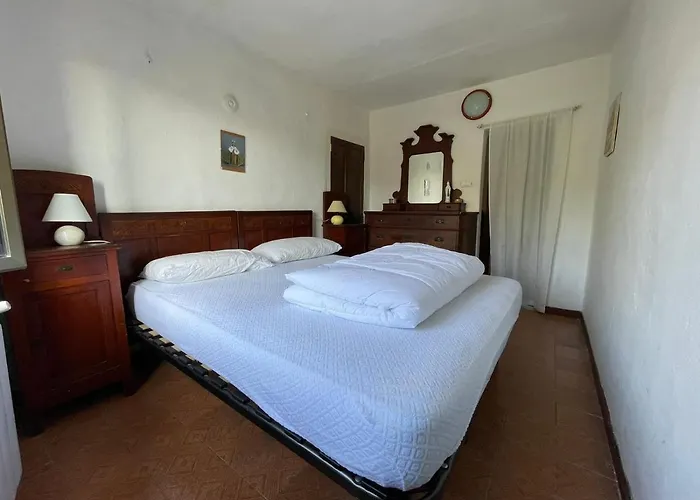 Casa Vacanza Pegrini Nel Centro Storico Di Gavi